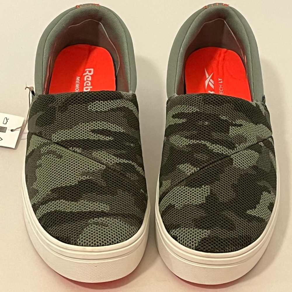 Reebok Memory Tech LT Katsura Walking NWT Slip on Shoes Women’s 8 Green Camo